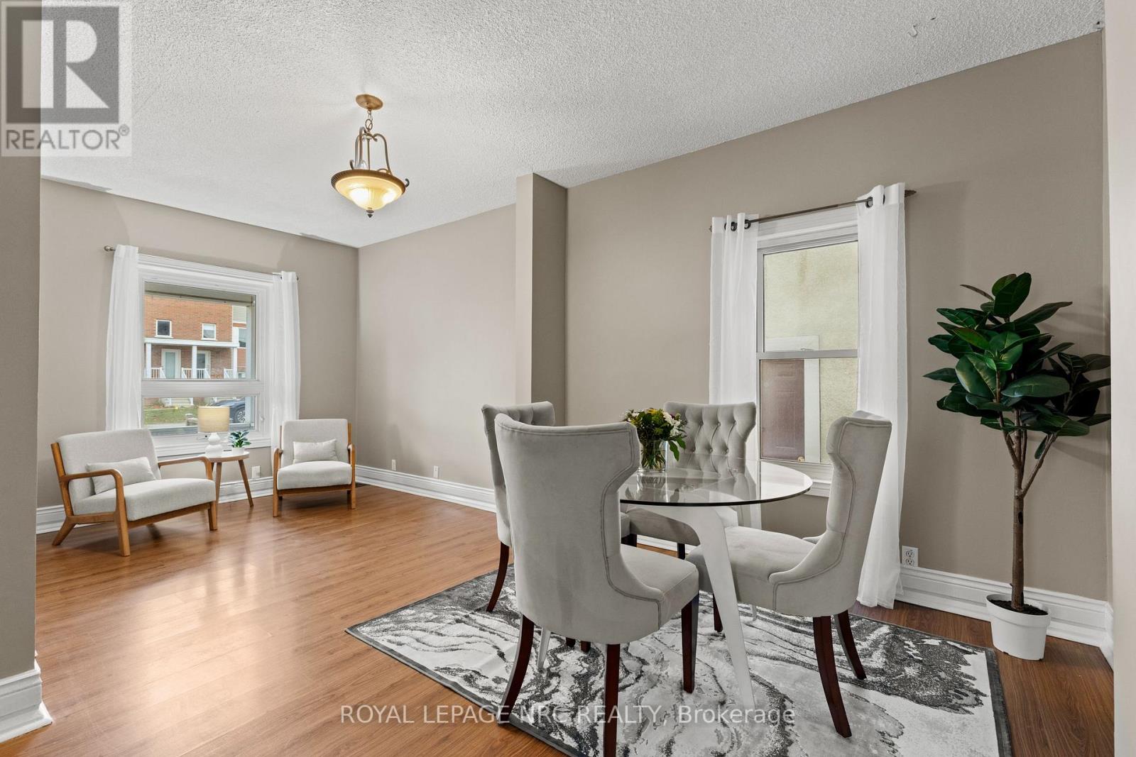 22 DENISTOUN STREET - 9