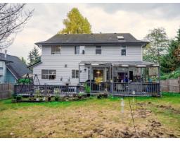 18961 60b Avenue, Surrey, BC V3S8A4 Photo 11