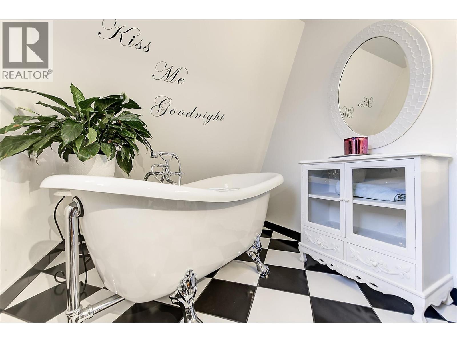  1295 Dehart Road, Kelowna