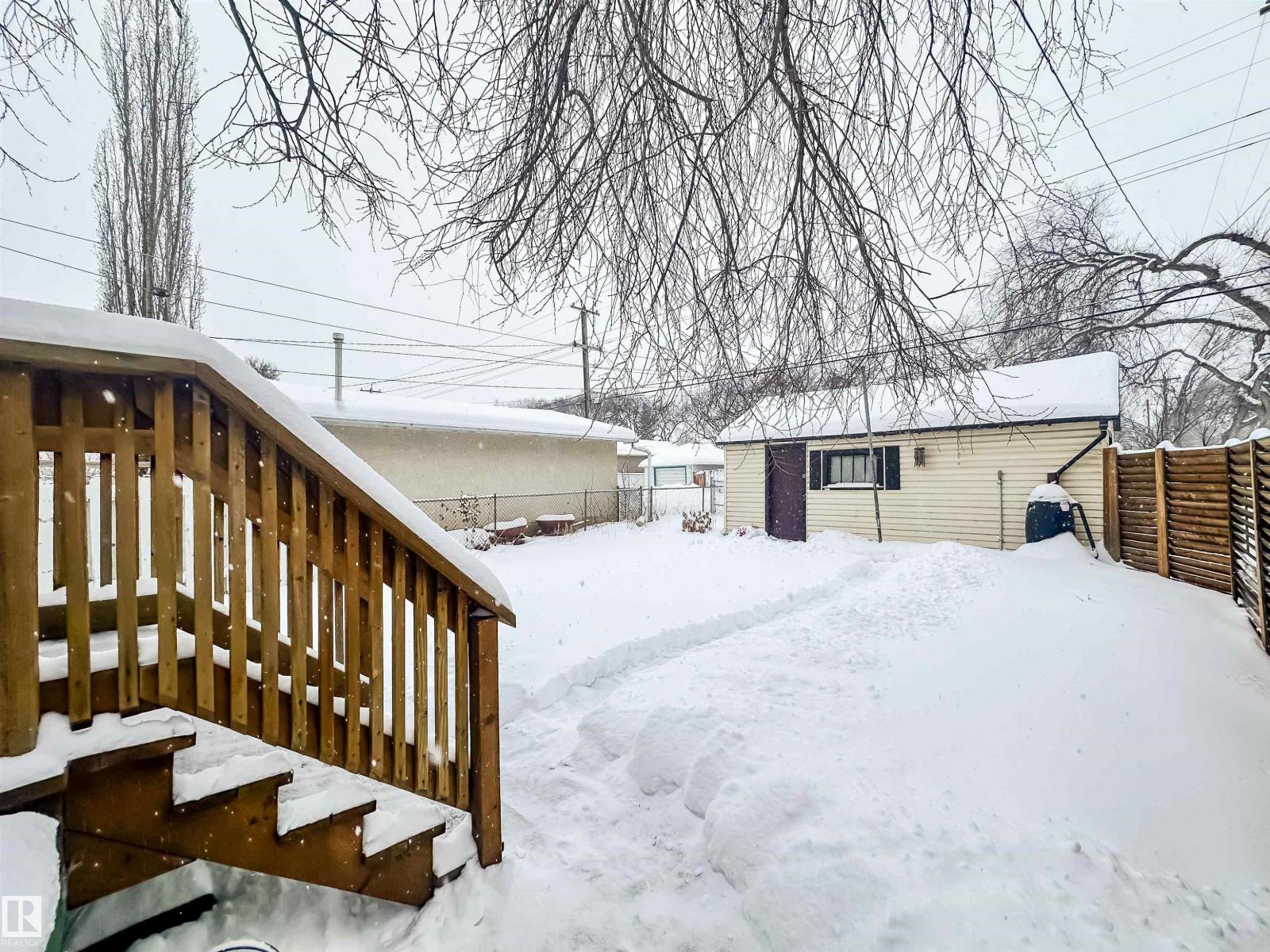 11548 89 ST NW, Edmonton