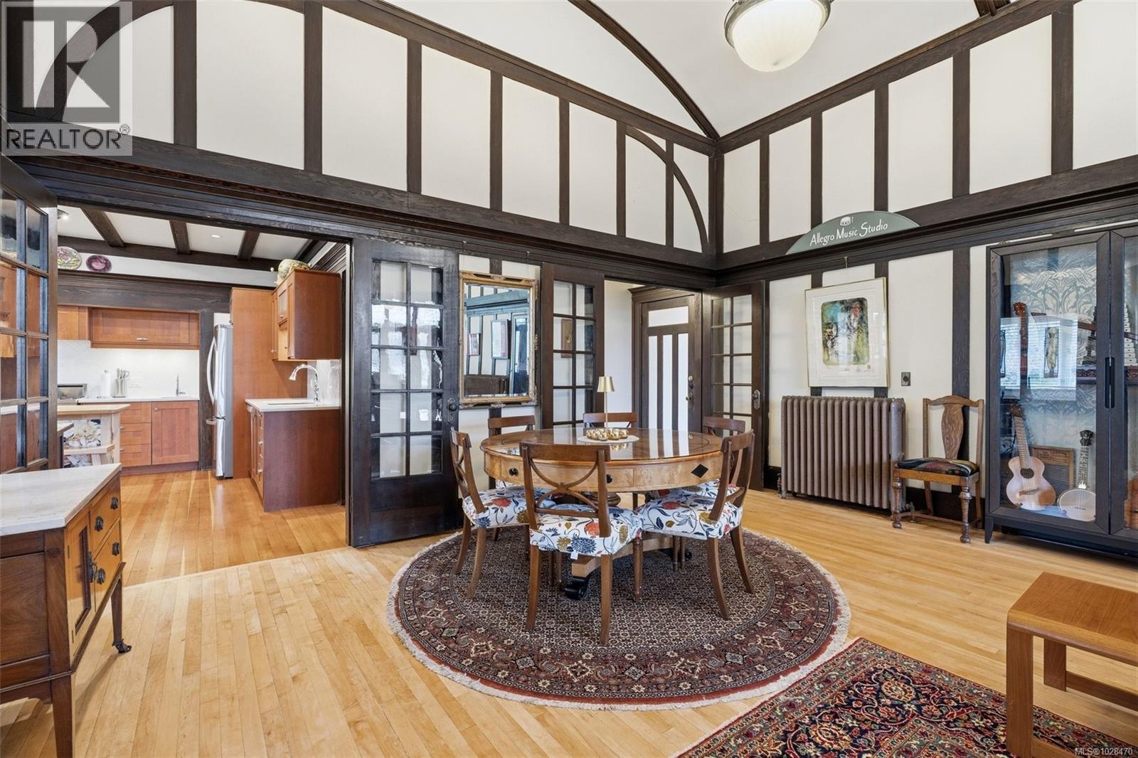 2130 CENTRAL AVE - 51