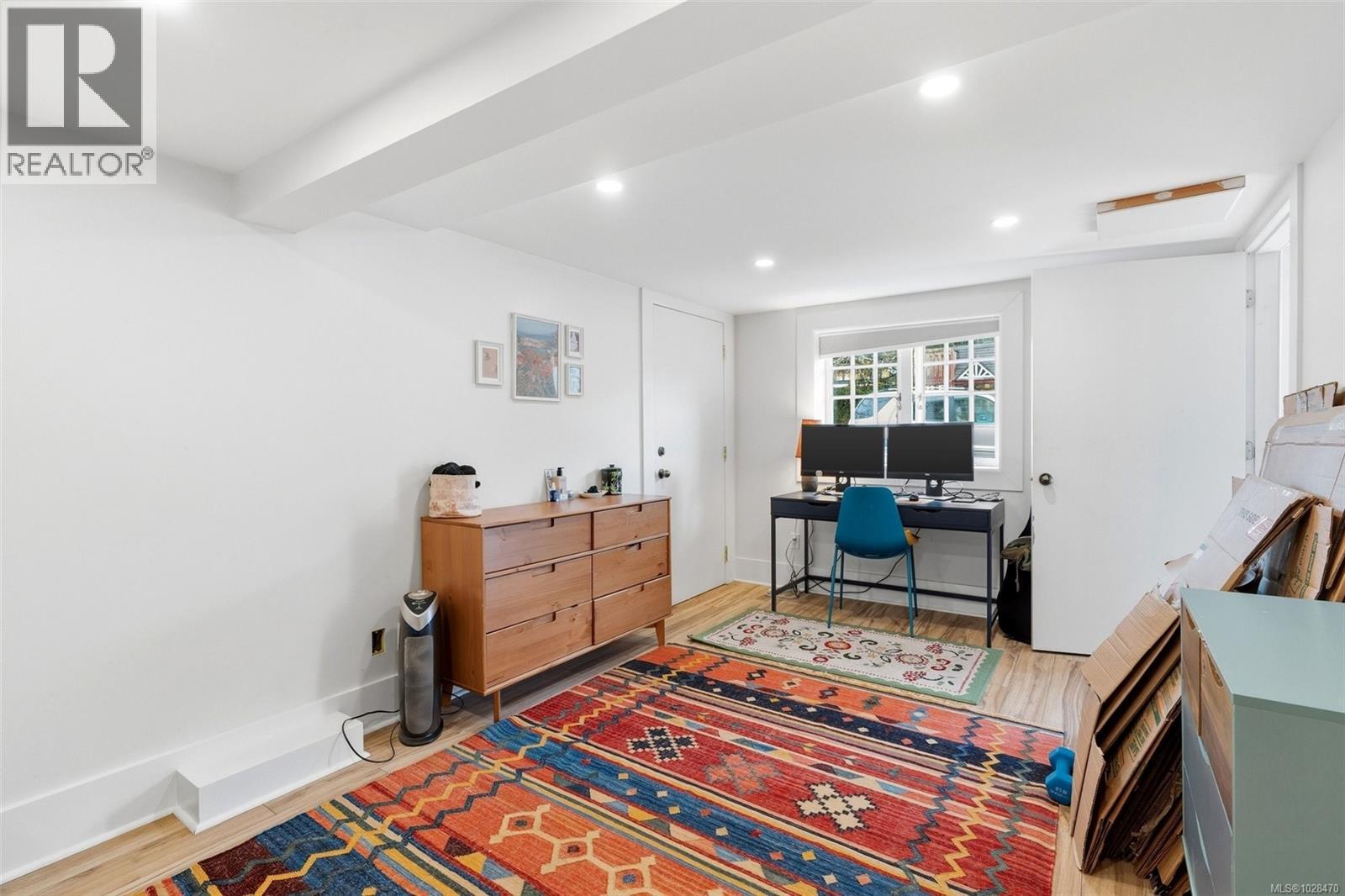 2130 CENTRAL AVE - 81