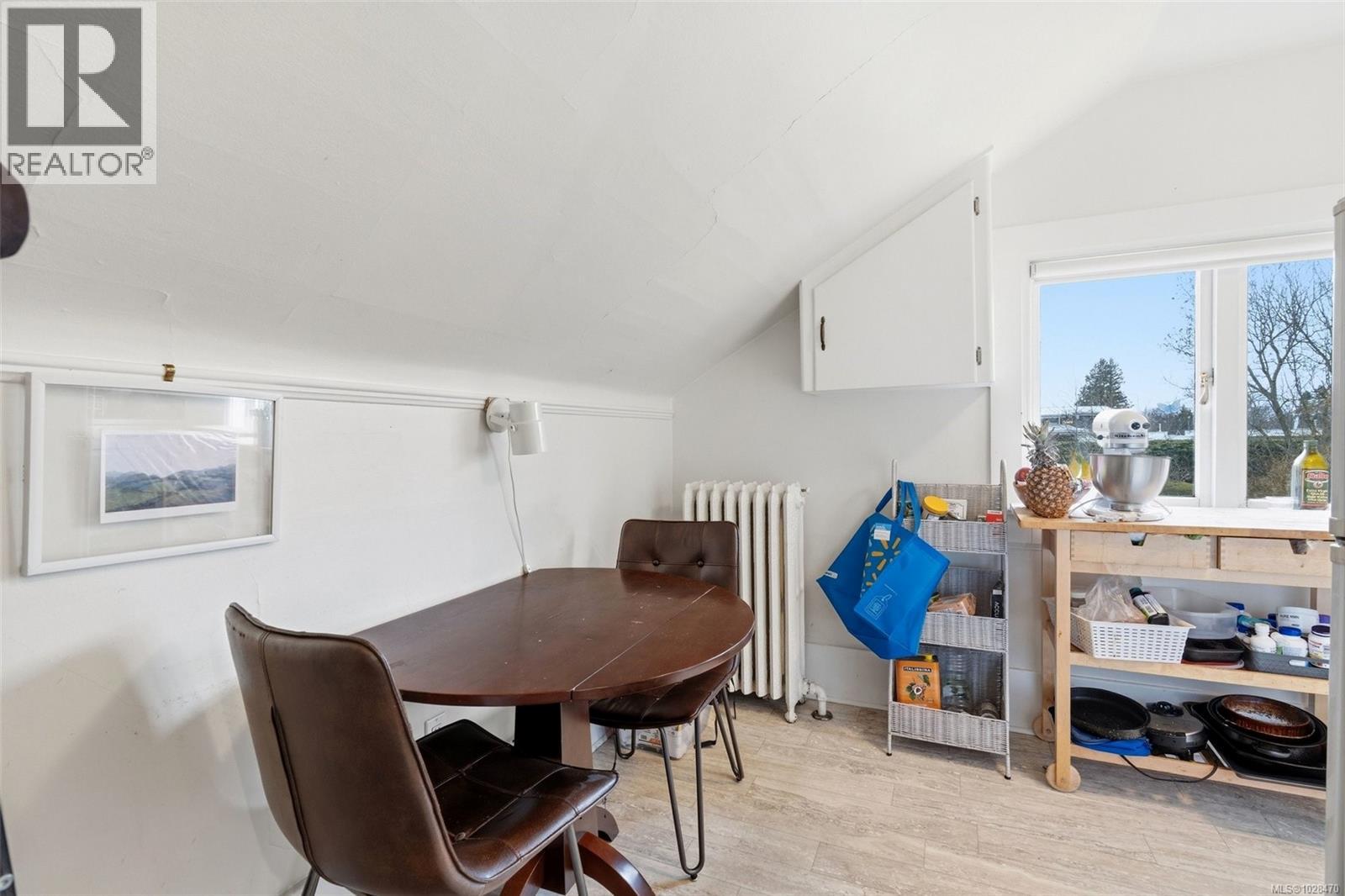 2130 CENTRAL AVE - 86