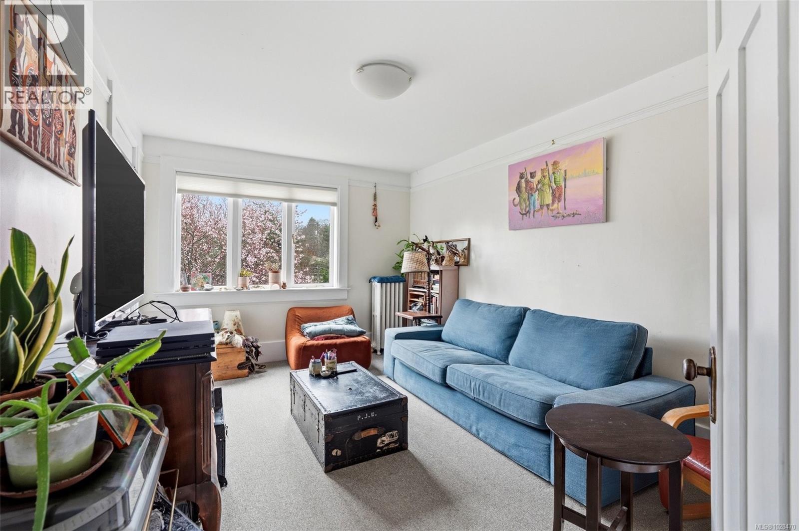 2130 CENTRAL AVE - 92