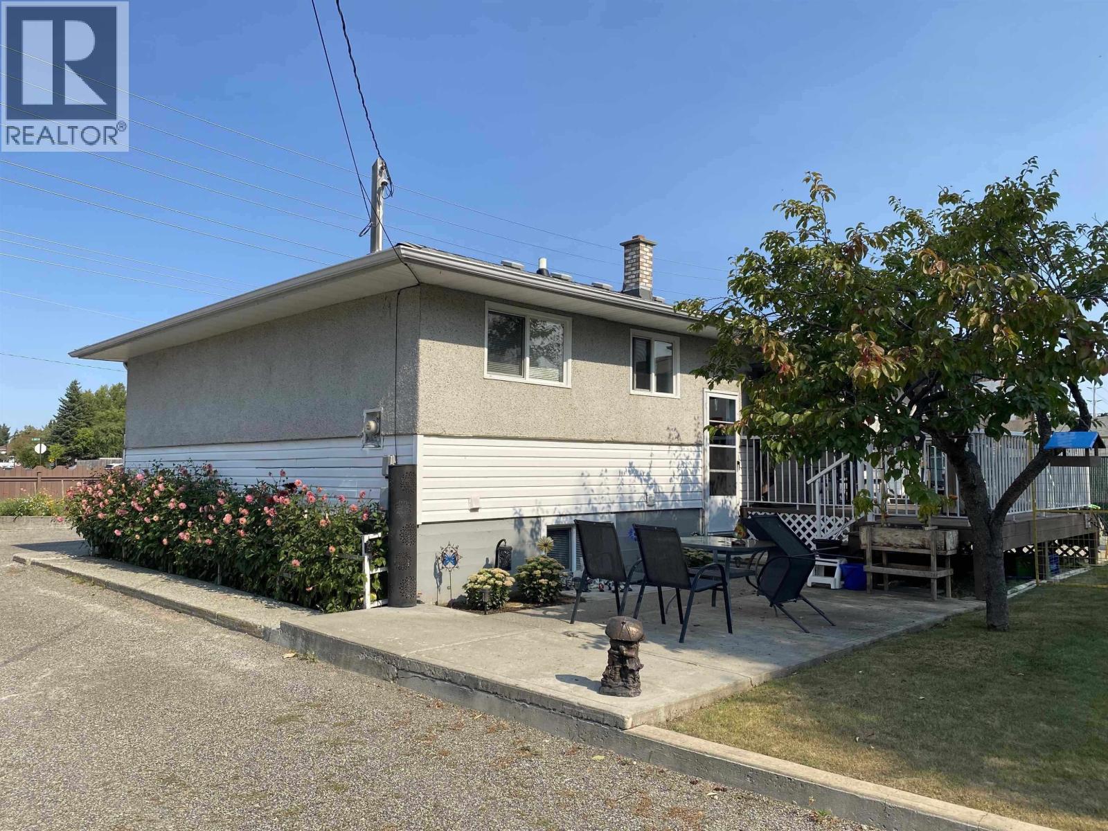 Primary bedroom of 2923 FERRY AVENUE · Prince George, BC