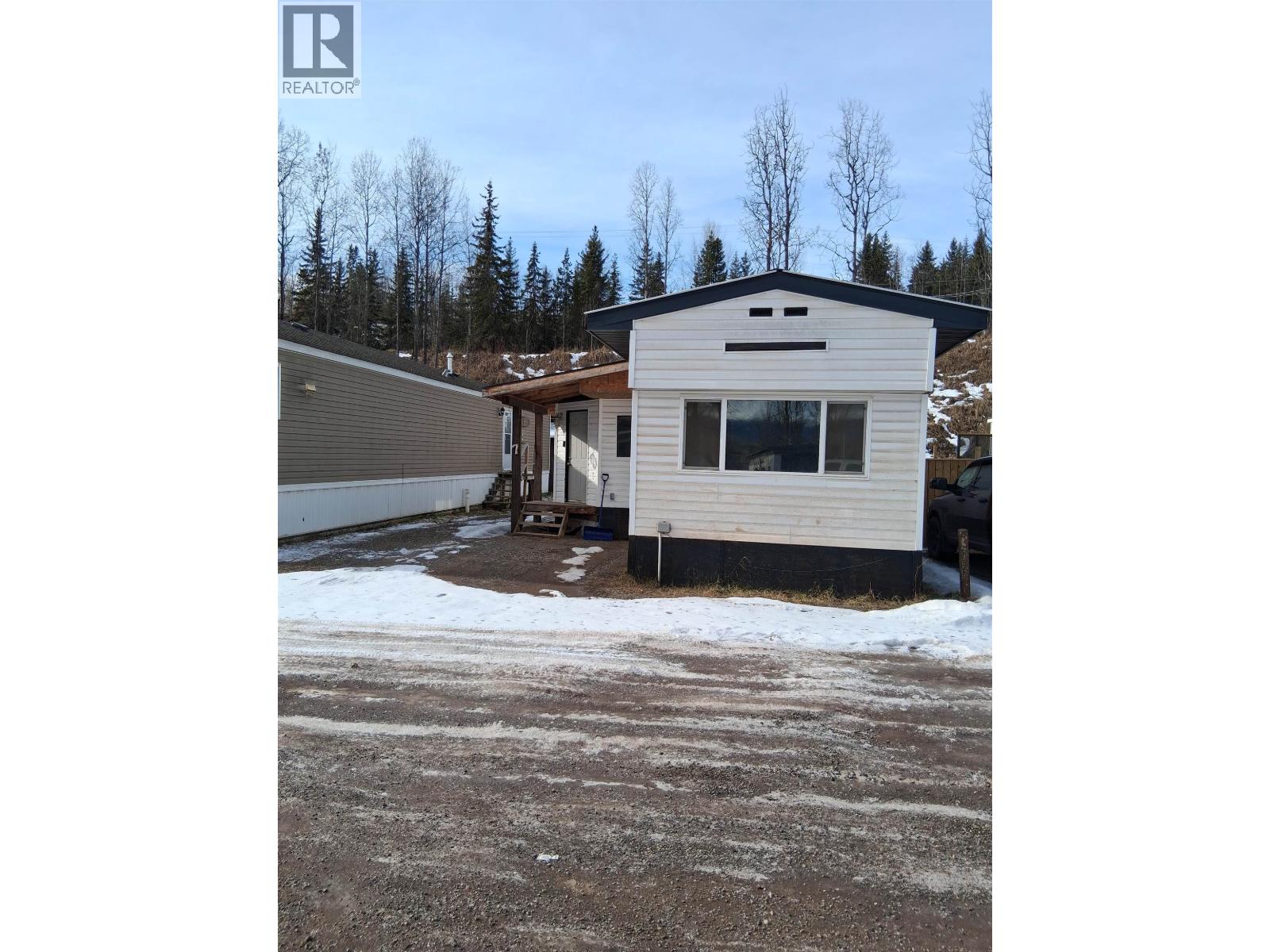 #7-2123 RIVERSIDE Drive, Smithers