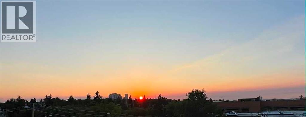 Single Family House for Sale in   Avenue SW Richmond Calgary 