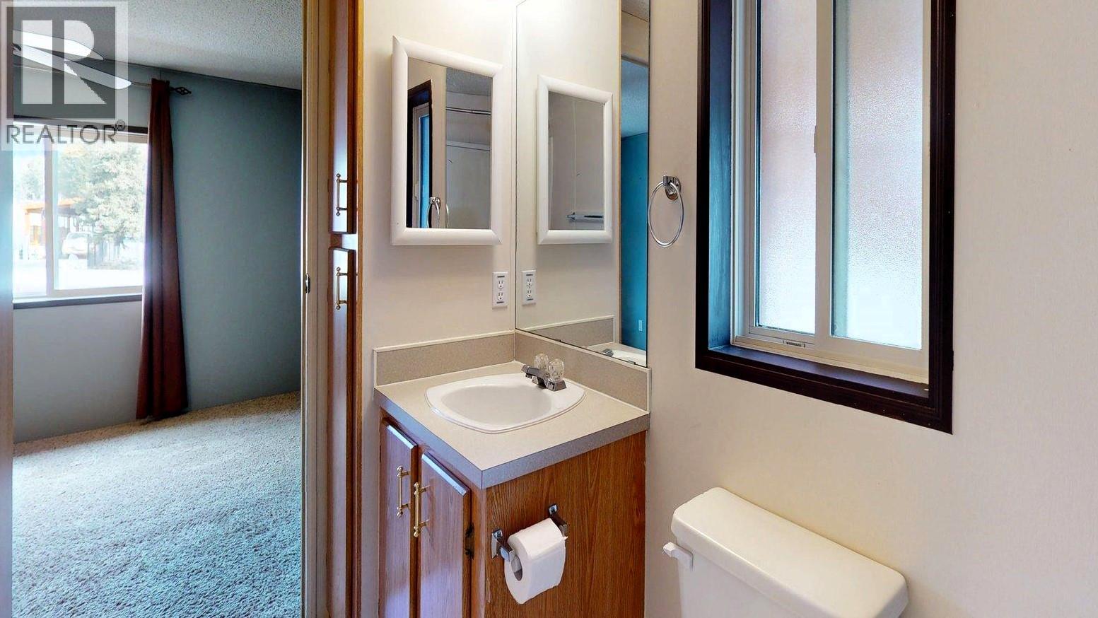 4826 PURCELL Avenue, Edgewater