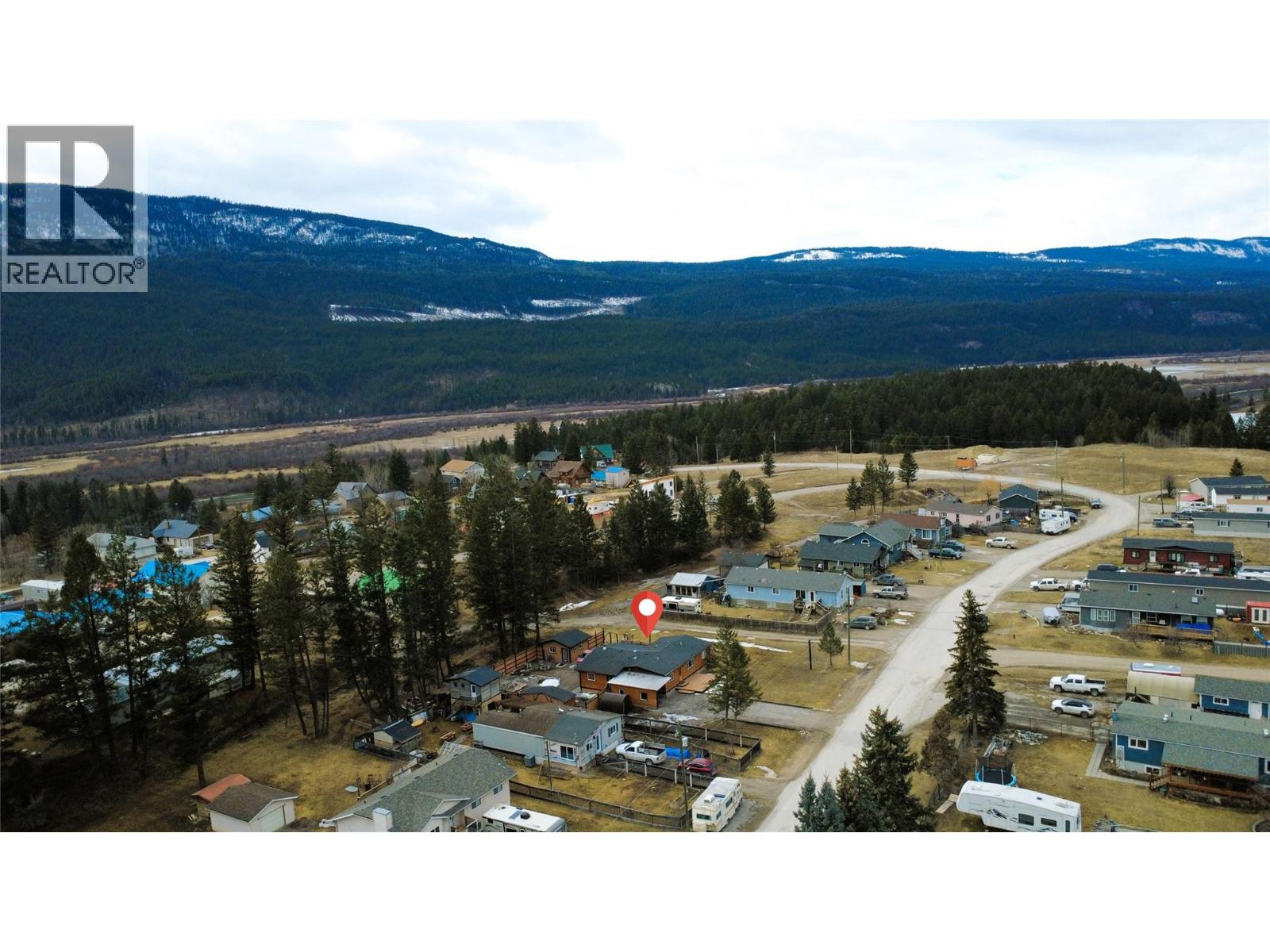 4826 PURCELL Avenue, Edgewater