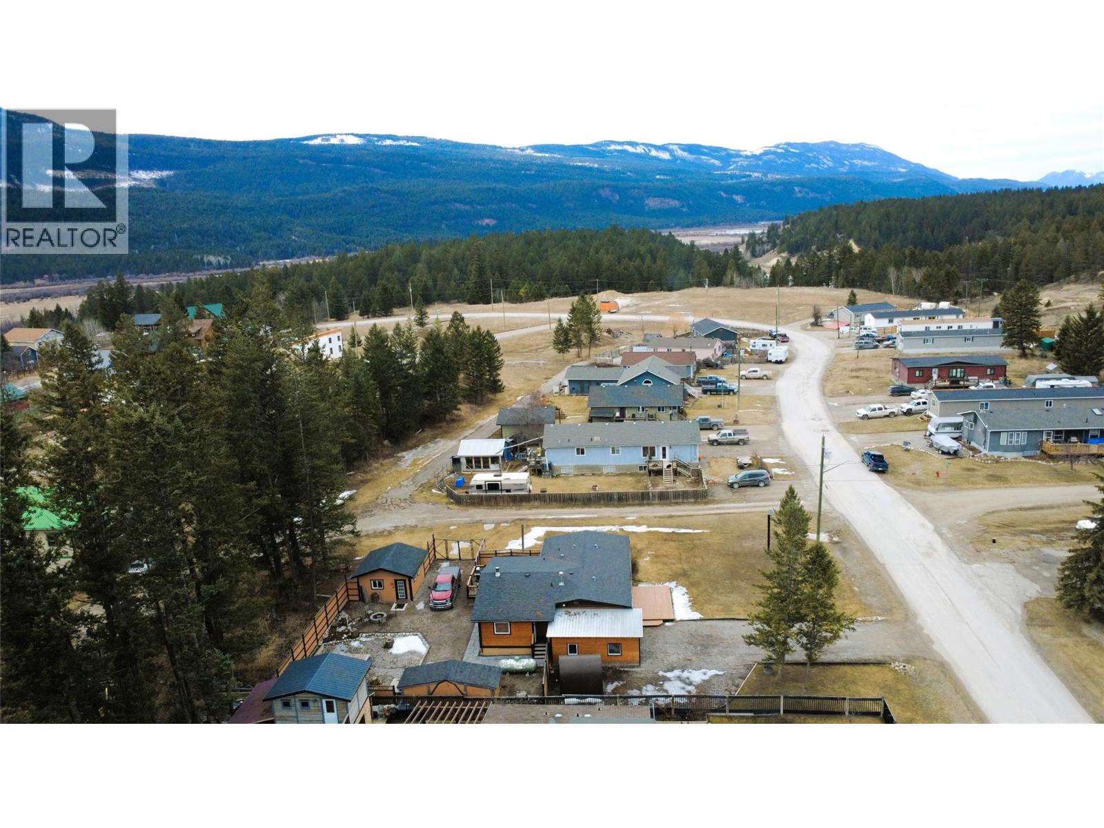 4826 PURCELL Avenue, Edgewater