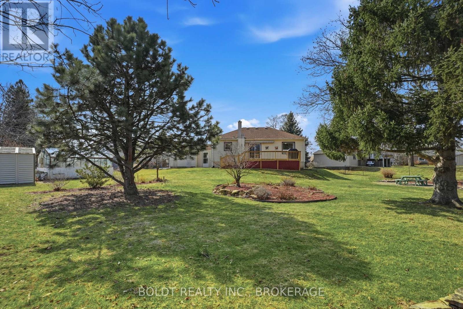 16 GRAMMAR AVENUE - 5