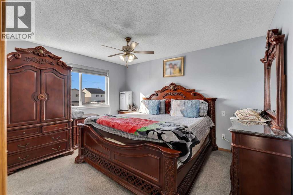 
          3790 Catalina Boulevard Northeast
            <br/>
            <span>Calgary</span>
            , 
            <span>AB</span>
             <span>T1Y6Y2</span>
         - Photo 16