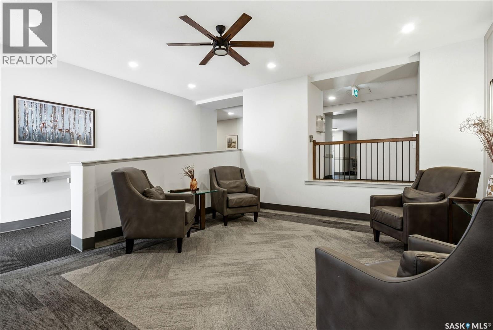 Single Family House High rise for Sale in   Rae STREET Regina 