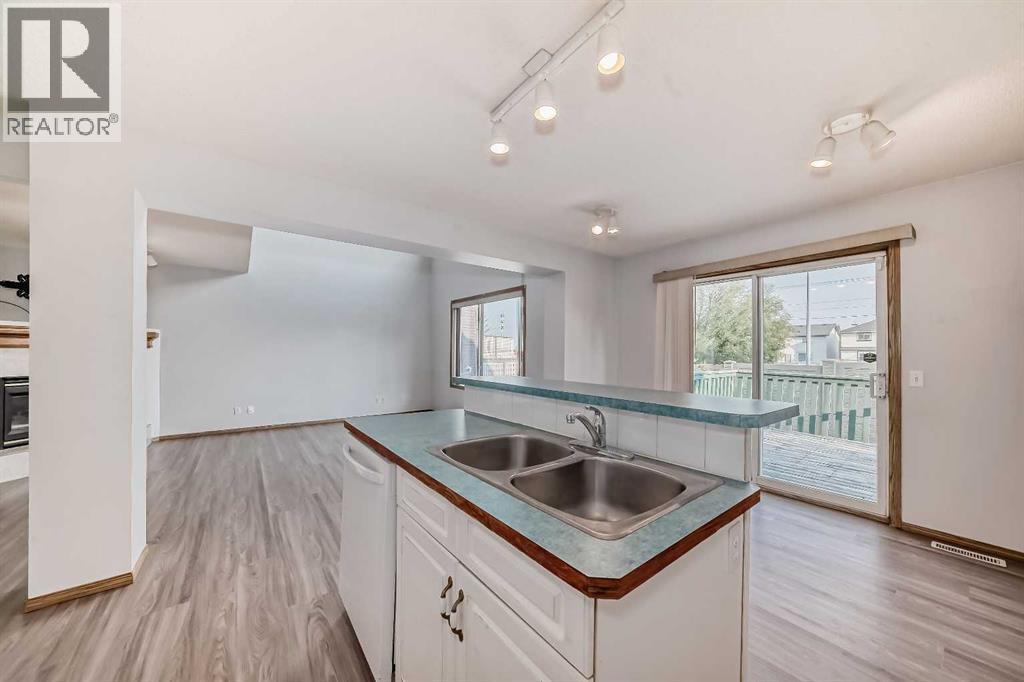 Single Family House for Sale in  Panorama Hills Place NW Panorama Hills Calgary 