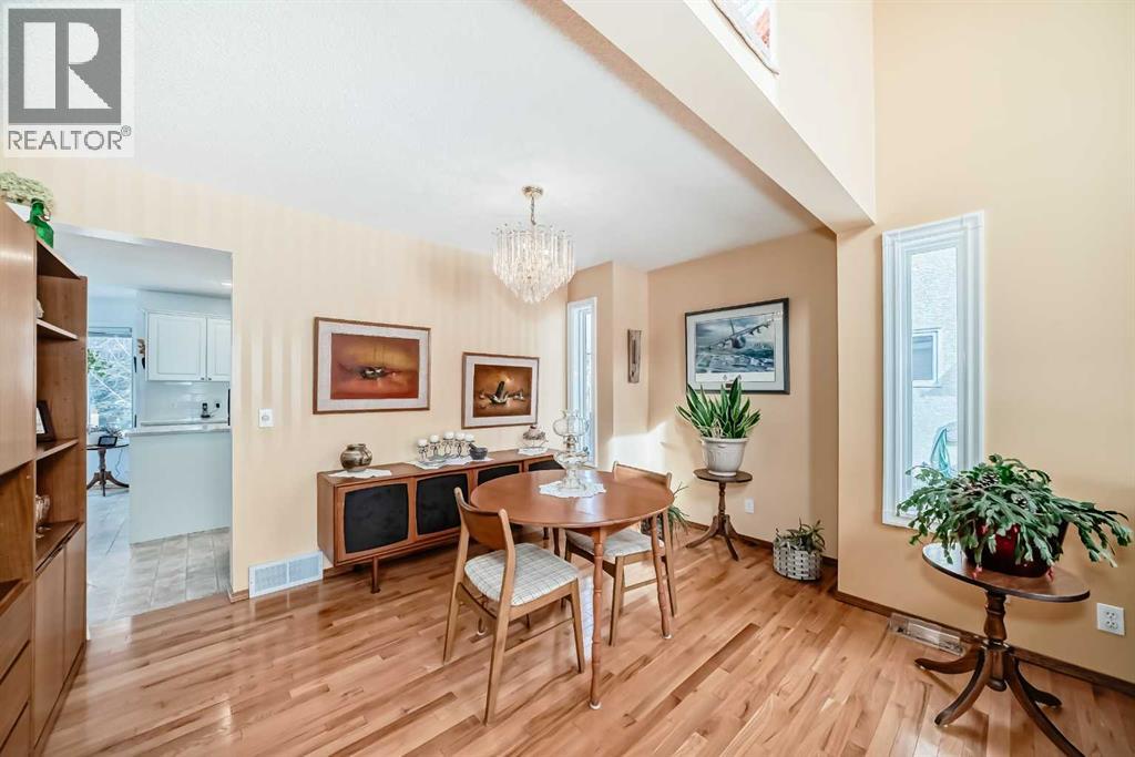 107 Hawkmount Heights NW, Calgary, Alberta