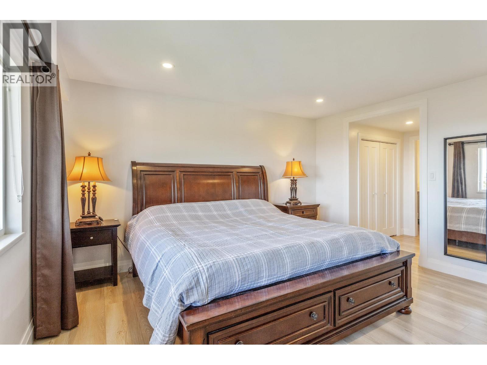 1111 GILSTON ROAD, West Vancouver
