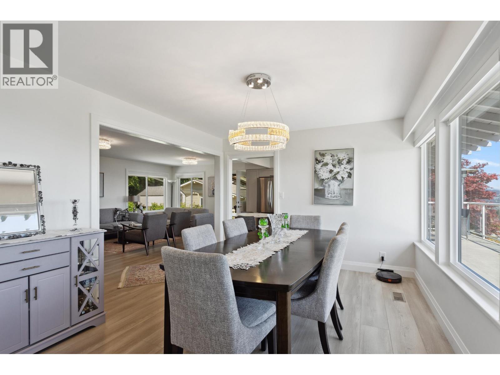 1111 GILSTON ROAD, West Vancouver