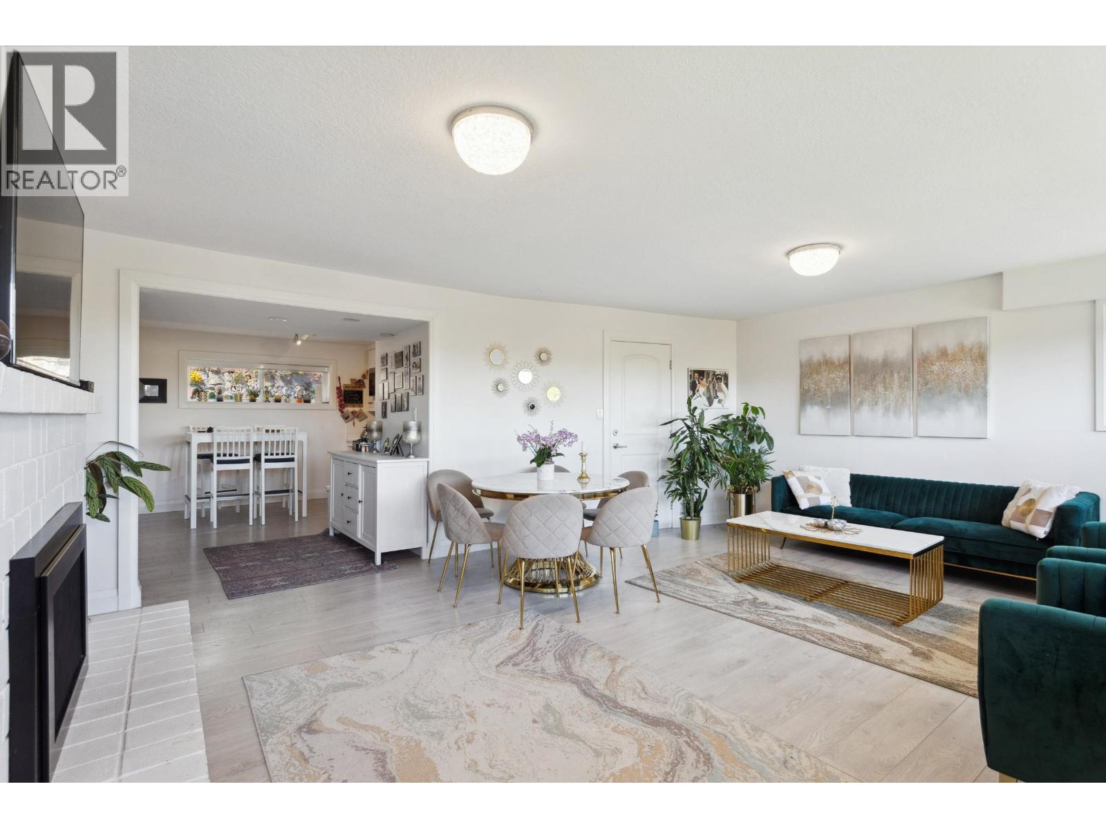 1111 GILSTON ROAD, West Vancouver