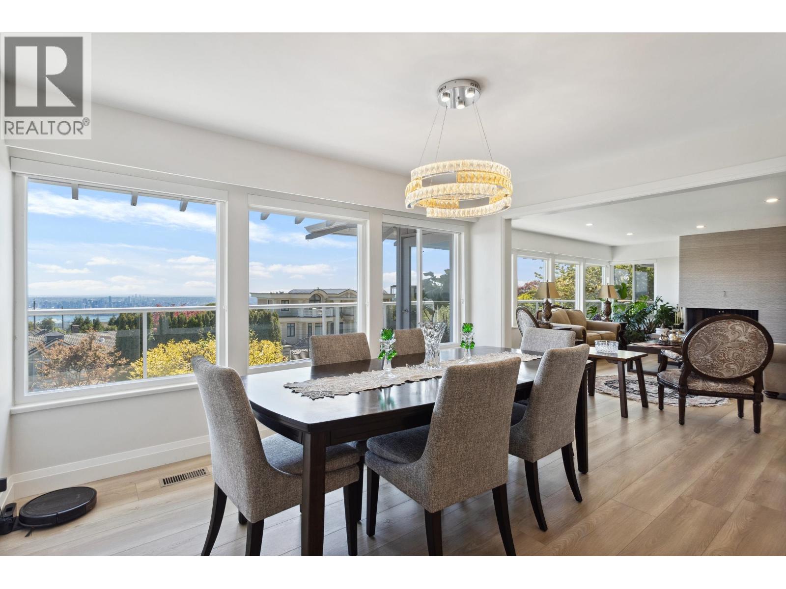 1111 GILSTON ROAD, West Vancouver