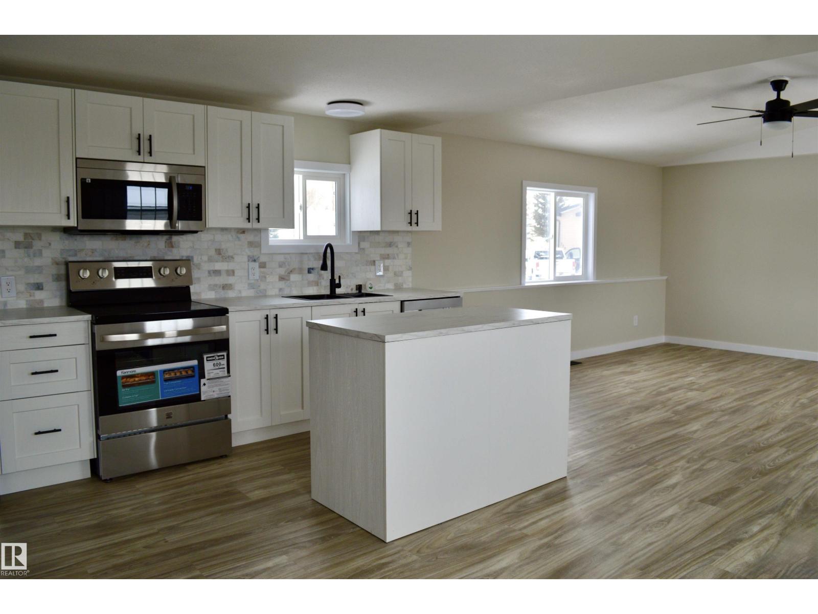 735 PARKLAND BROOK - 2