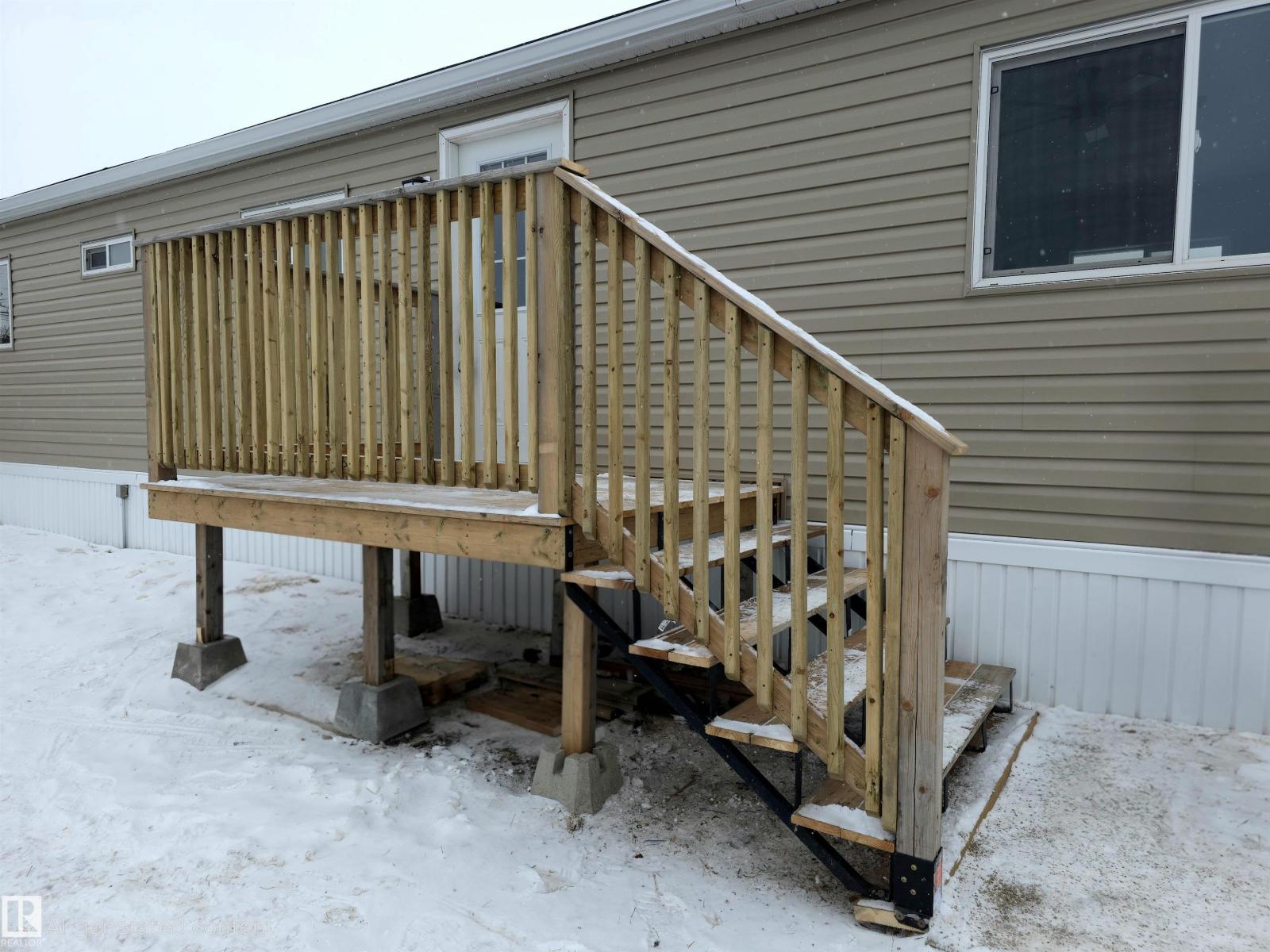 735 Parkland Brook, Rural Parkland County