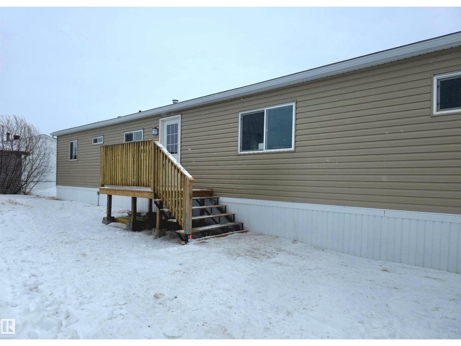 735 Parkland Brook, Rural Parkland County
