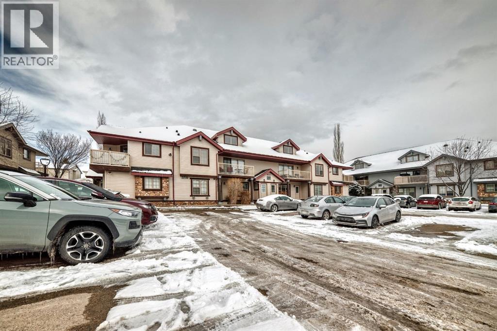 Single Family House Bungalow for Sale in   Everridge Square SW Evergreen Calgary 