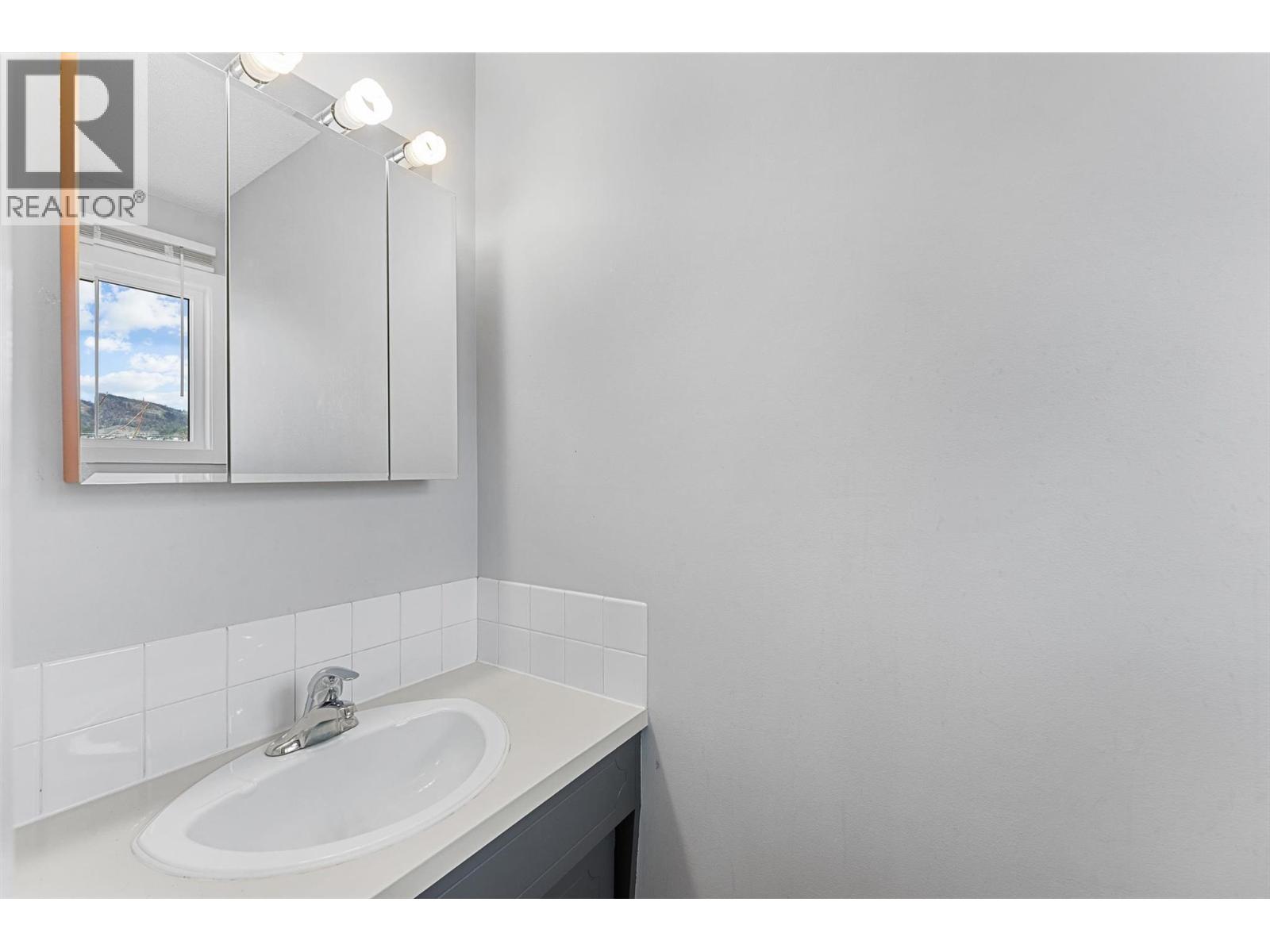 1430 Brentwood Road, West Kelowna