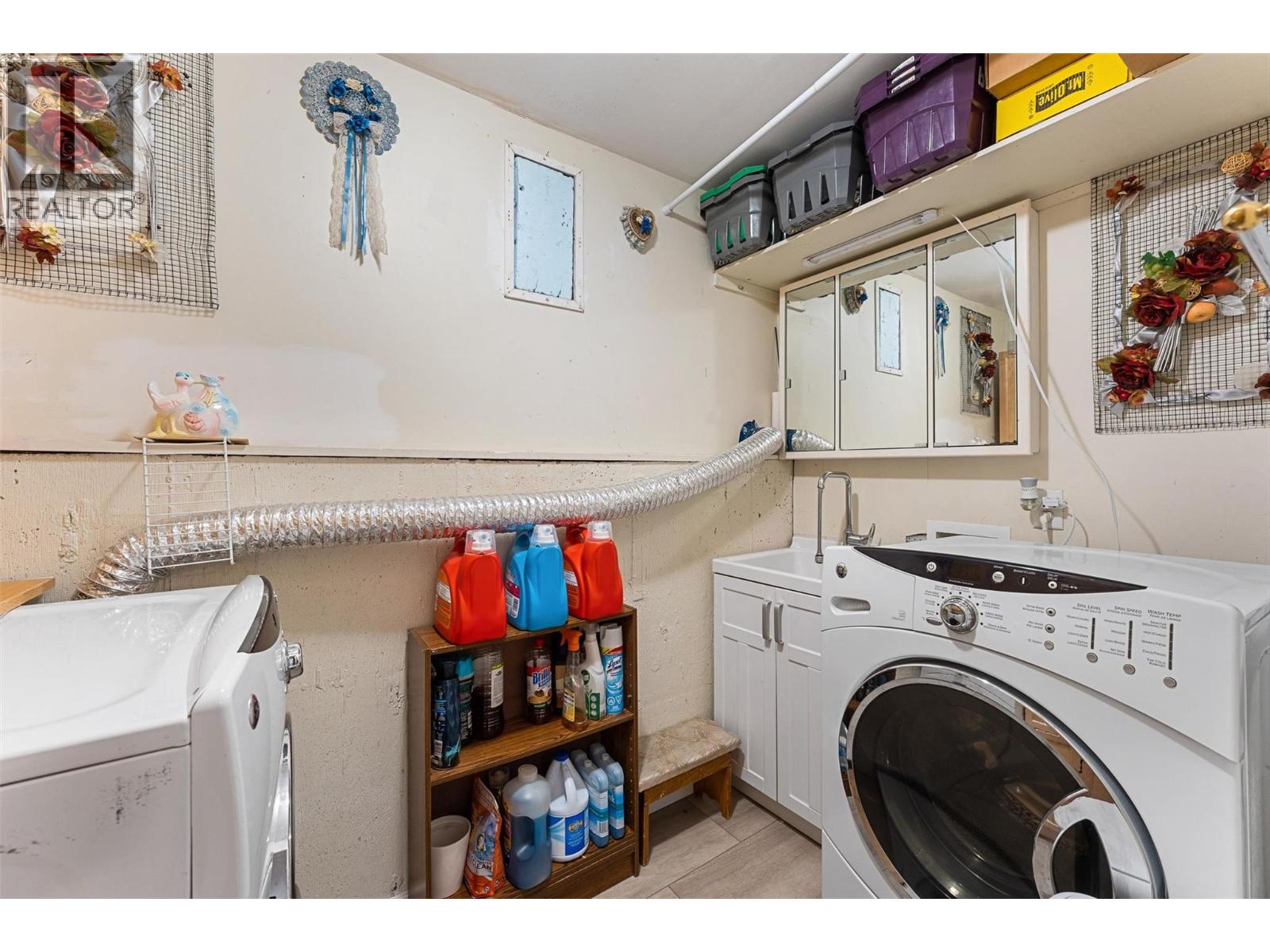 1430 Brentwood Road, West Kelowna