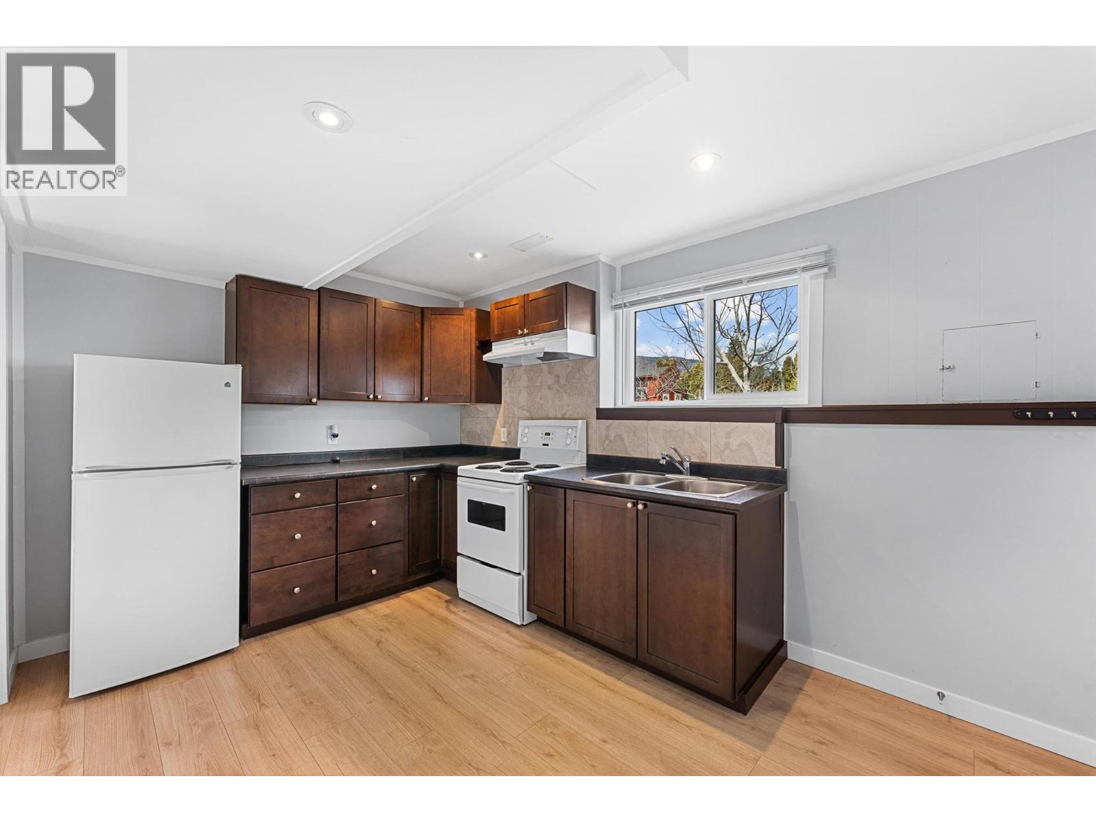 1430 Brentwood Road, West Kelowna