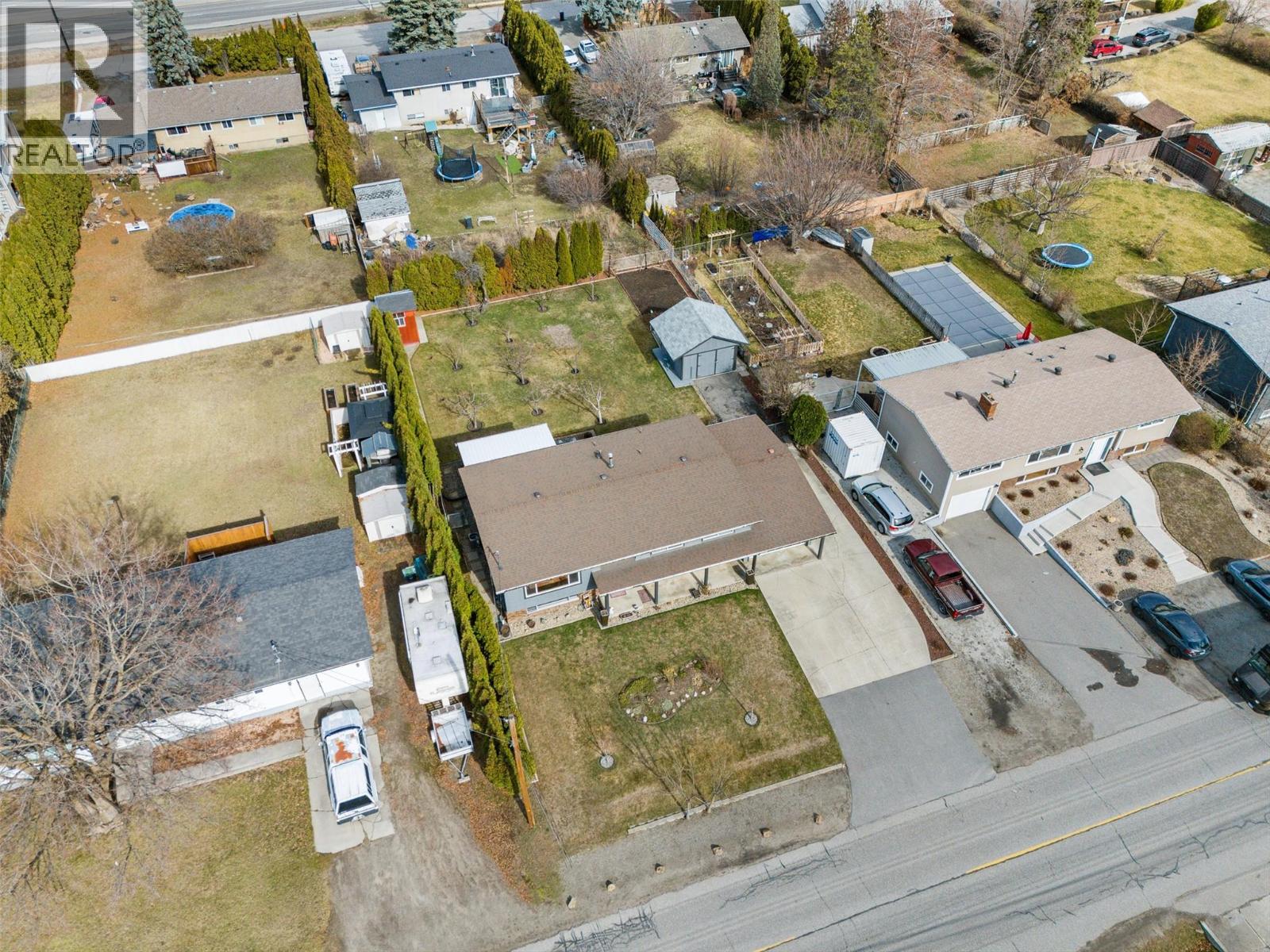 1430 Brentwood Road, West Kelowna