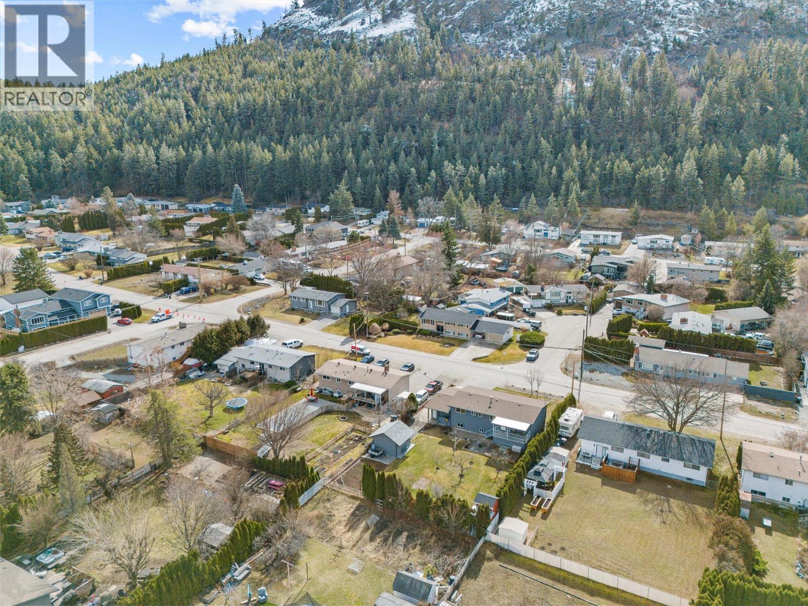 1430 Brentwood Road, West Kelowna