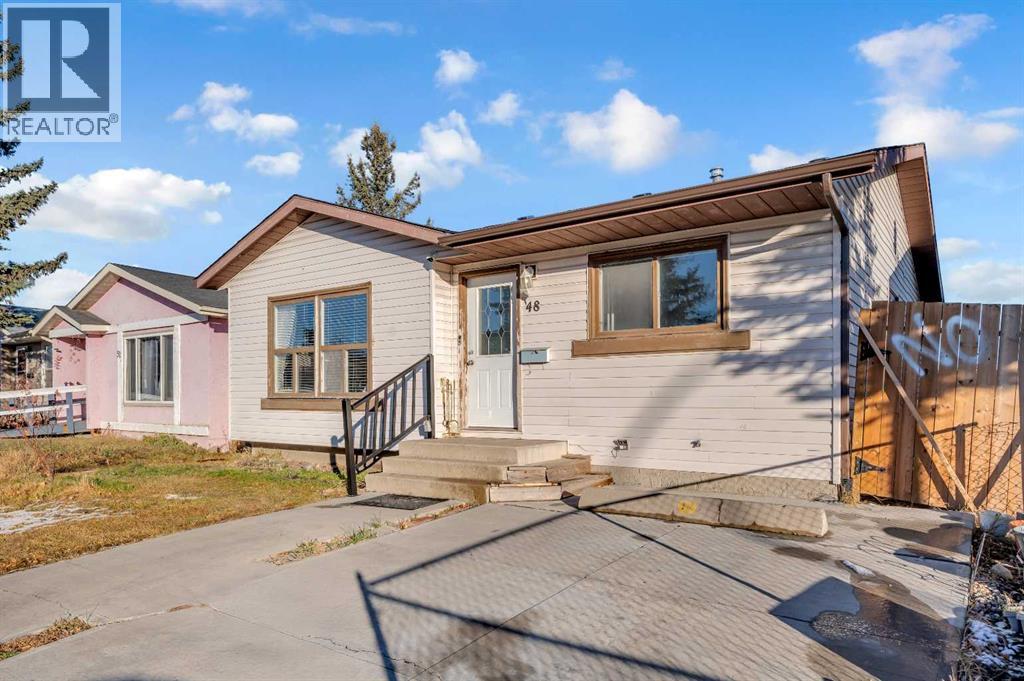 Single Family House Bungalow for Sale in  Faldale Close NE Falconridge Calgary 