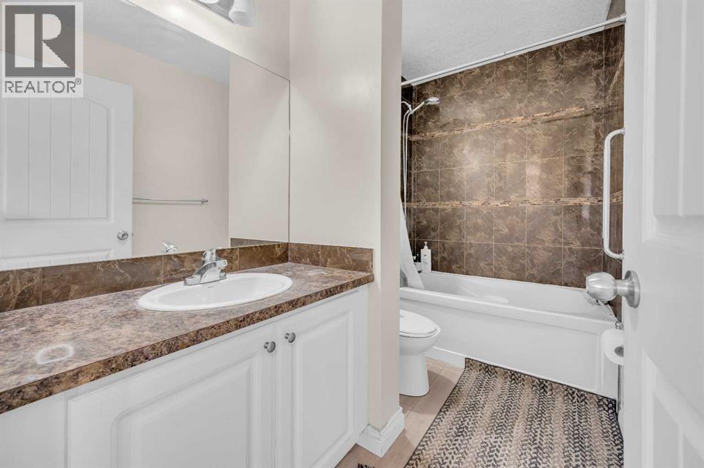 Single Family House Bungalow for Sale in  Faldale Close NE Falconridge Calgary 