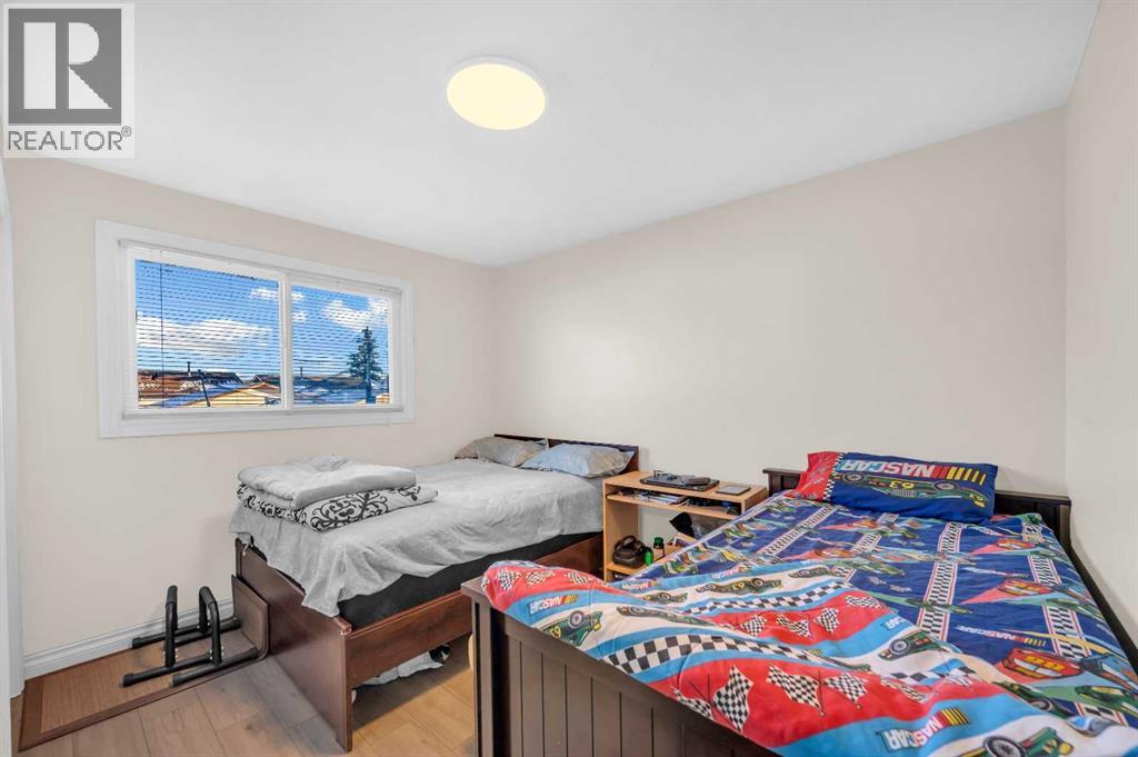 Single Family House Bungalow for Sale in  Faldale Close NE Falconridge Calgary 