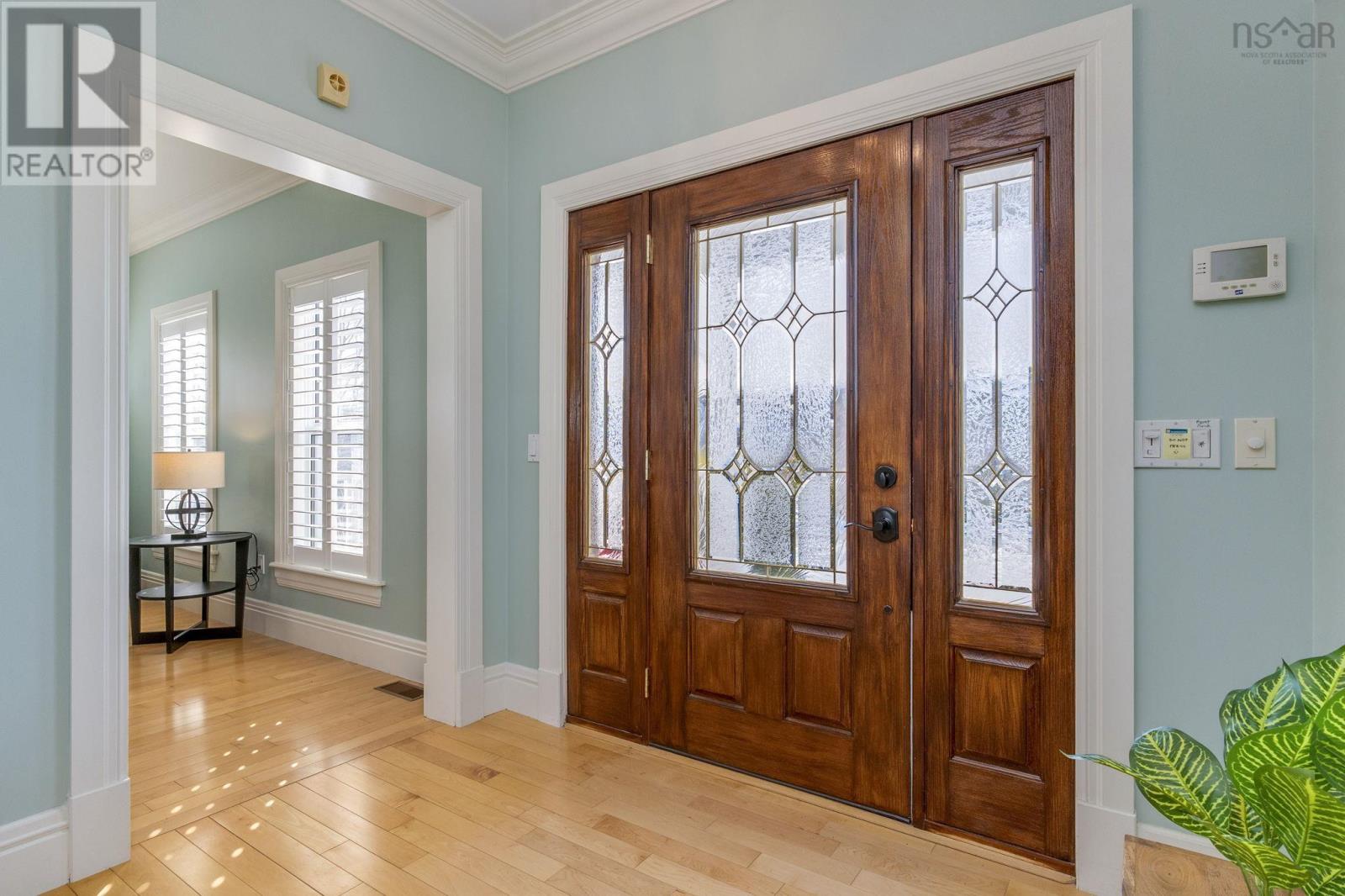 Property 2 of 49 of 93 Canterbury Lane