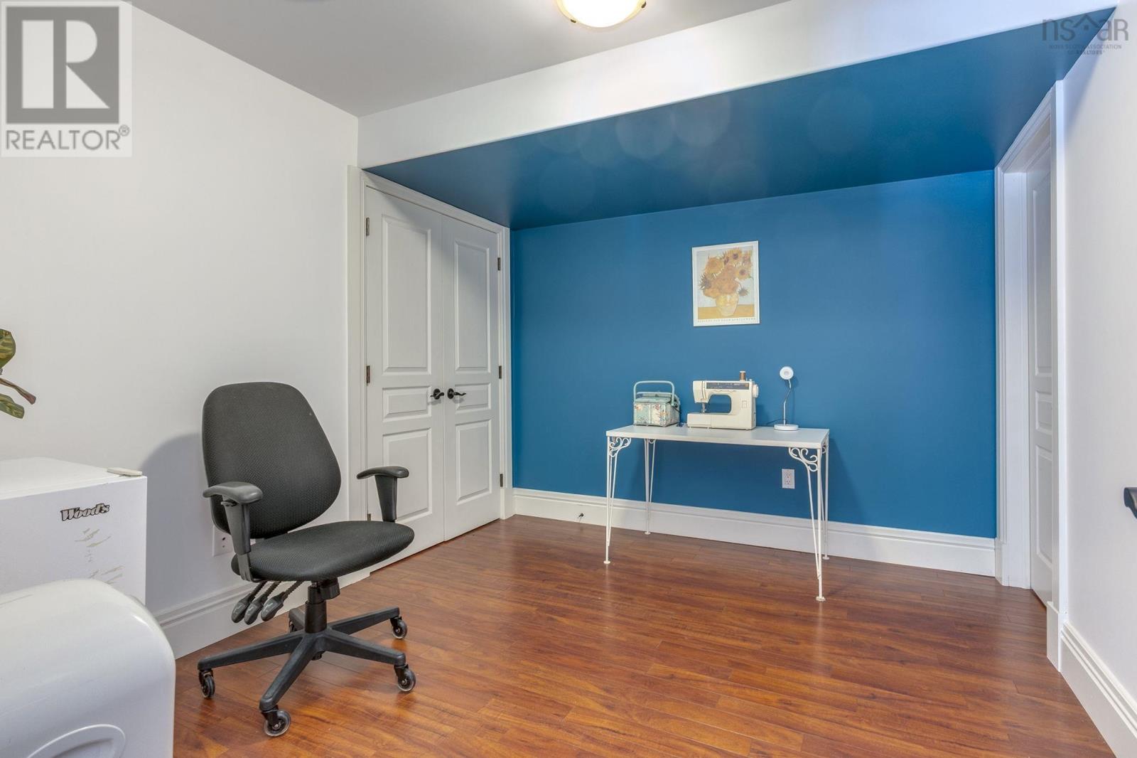 Property 40 of 49 of 93 Canterbury Lane