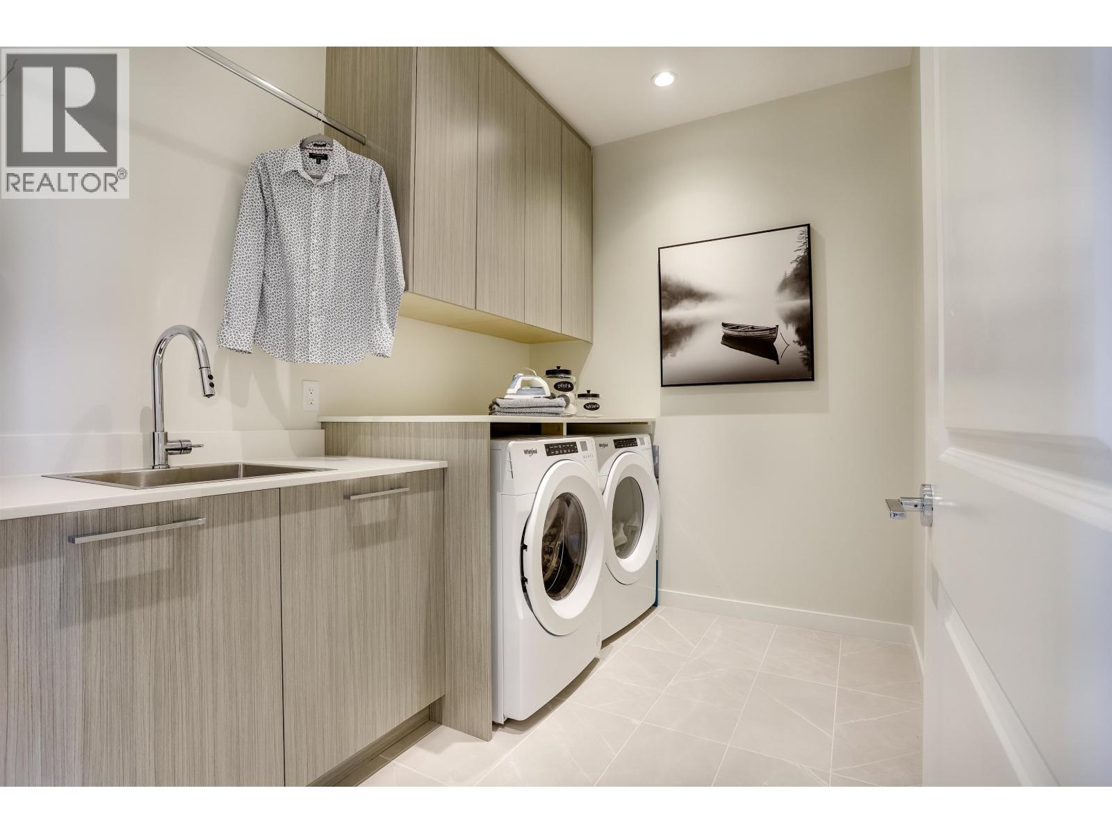 #100-5311 ADMIRAL Way, Ladner