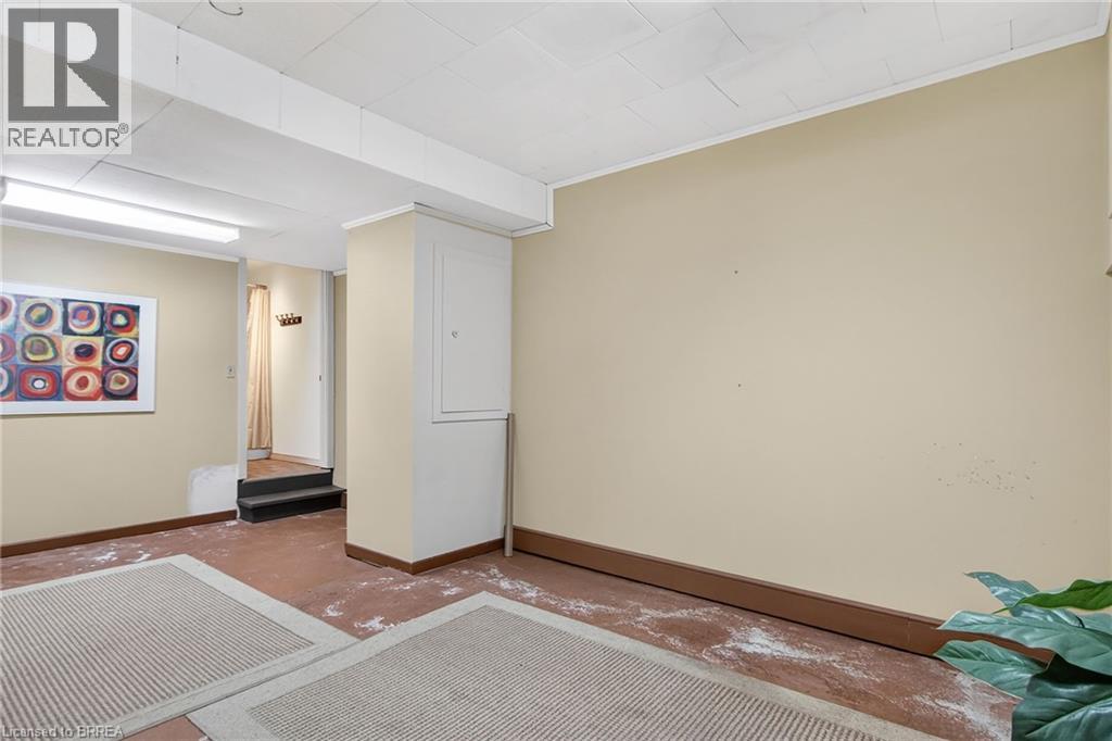 211 BIRMINGHAM Street W, Mount Forest, Ontario, N0G2L1 — Photo 21