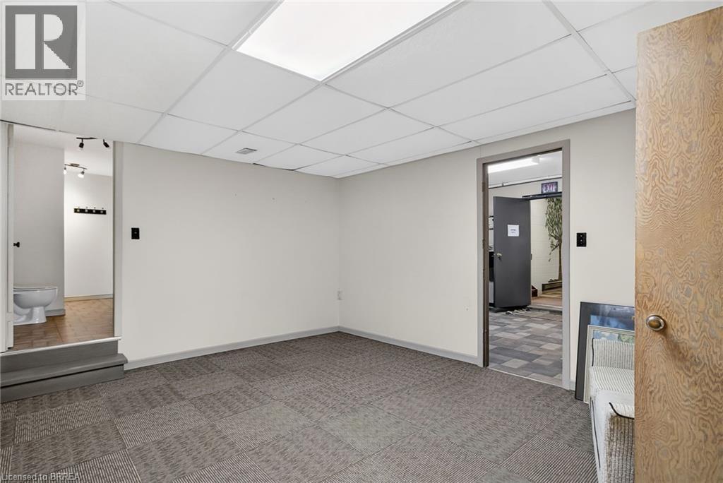 211 BIRMINGHAM Street W, Mount Forest, Ontario, N0G2L1 — Photo 25