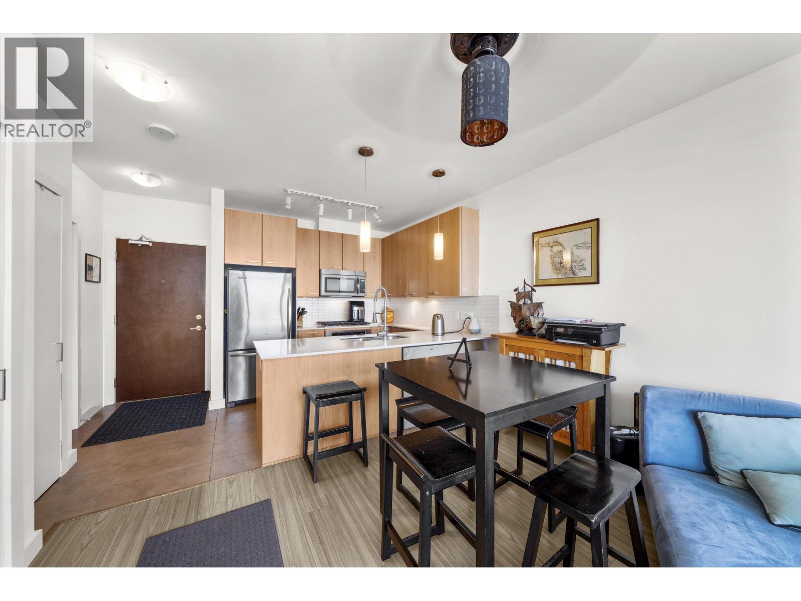 907 2789 SHAUGHNESSY STREET, Port Coquitlam