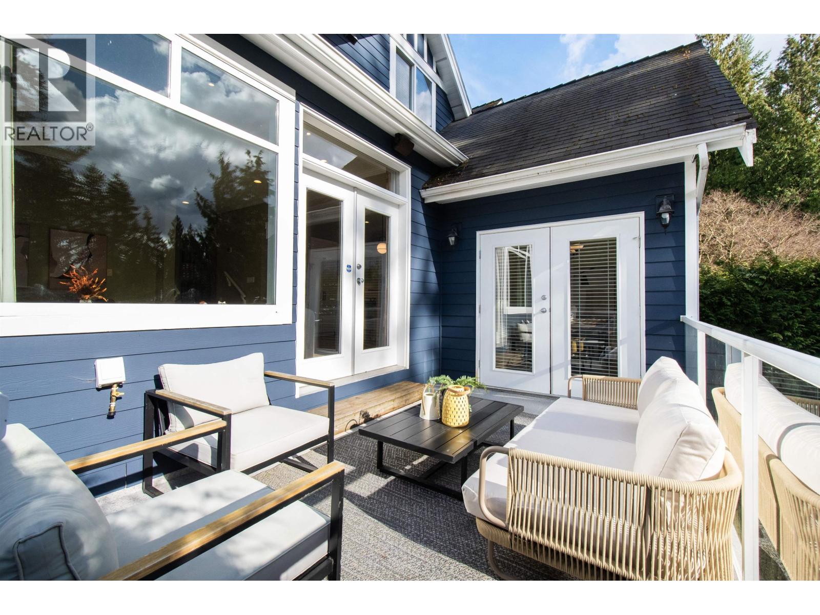 1265 BRANTWOOD ROAD, North Vancouver