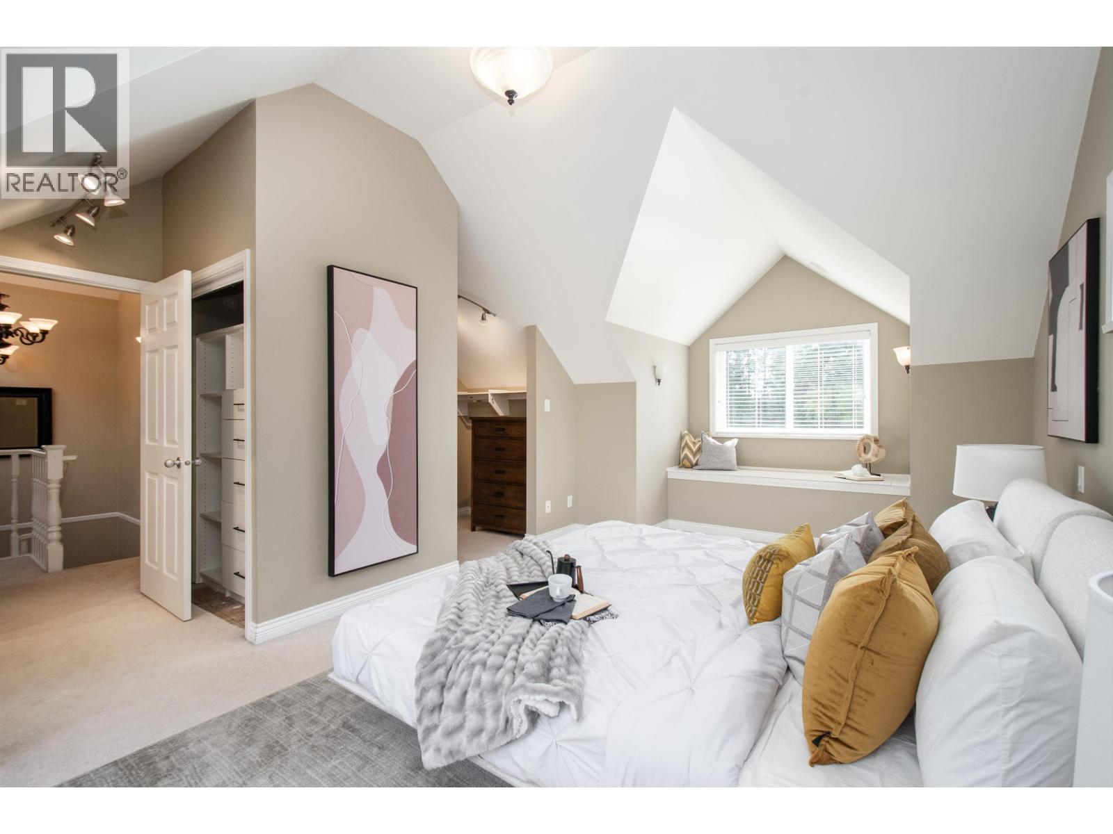 1265 BRANTWOOD ROAD, North Vancouver