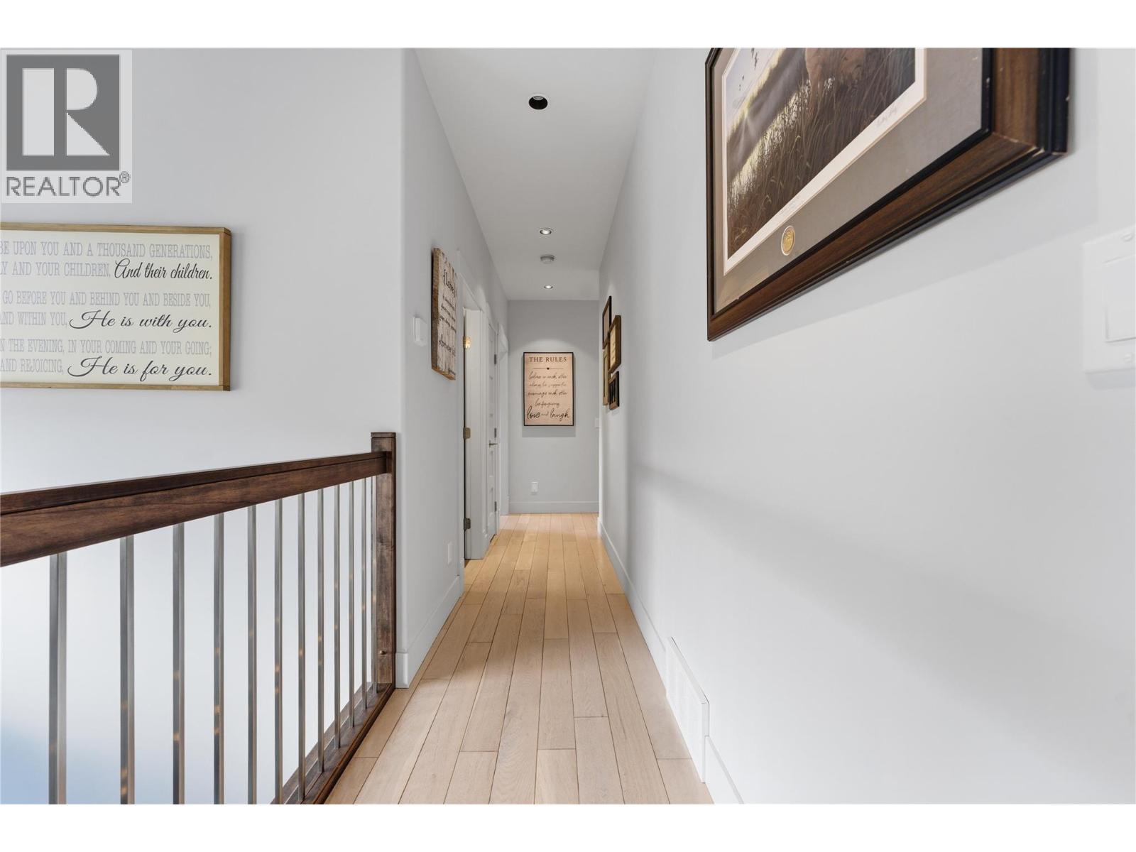 463 Golfview Place, Spallumcheen