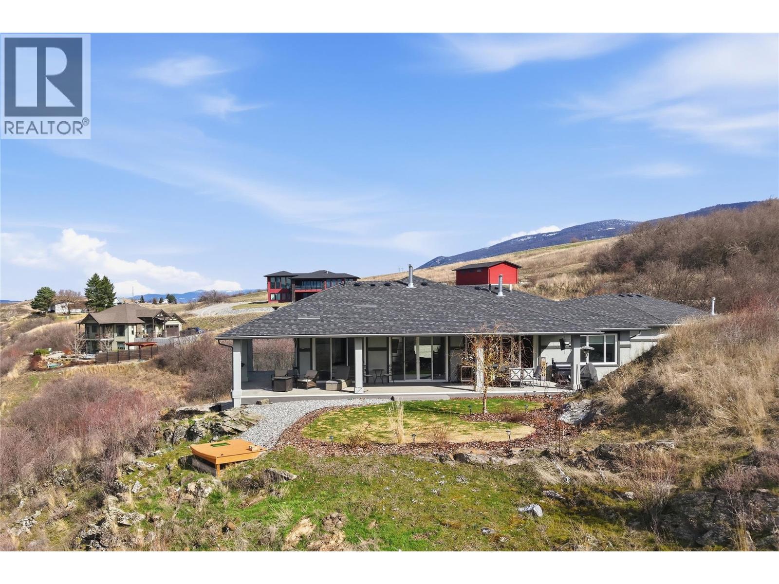 463 Golfview Place, Spallumcheen