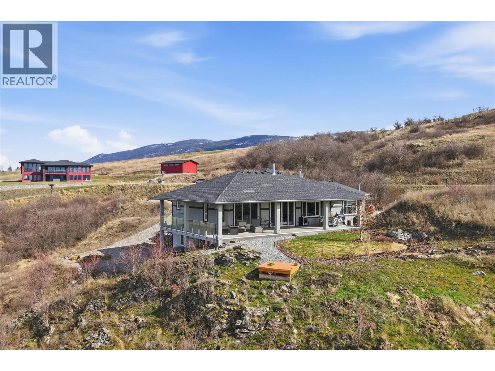 463 Golfview Place, Spallumcheen