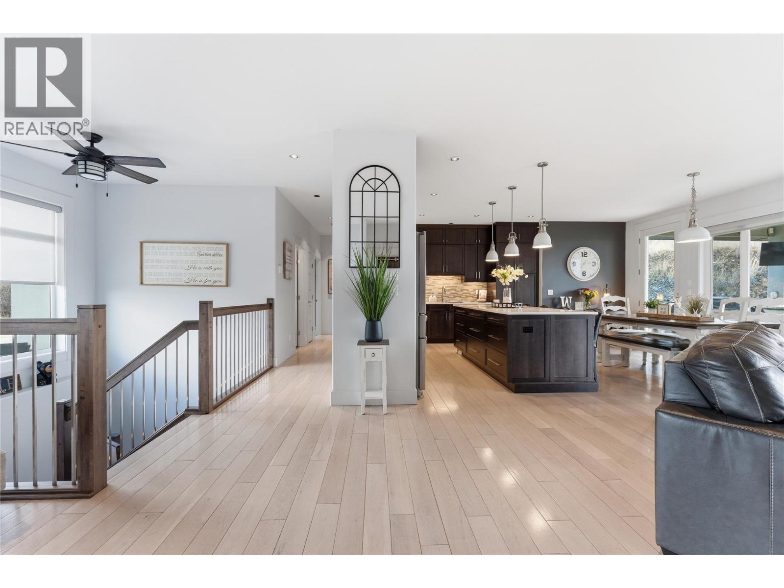 463 Golfview Place, Spallumcheen