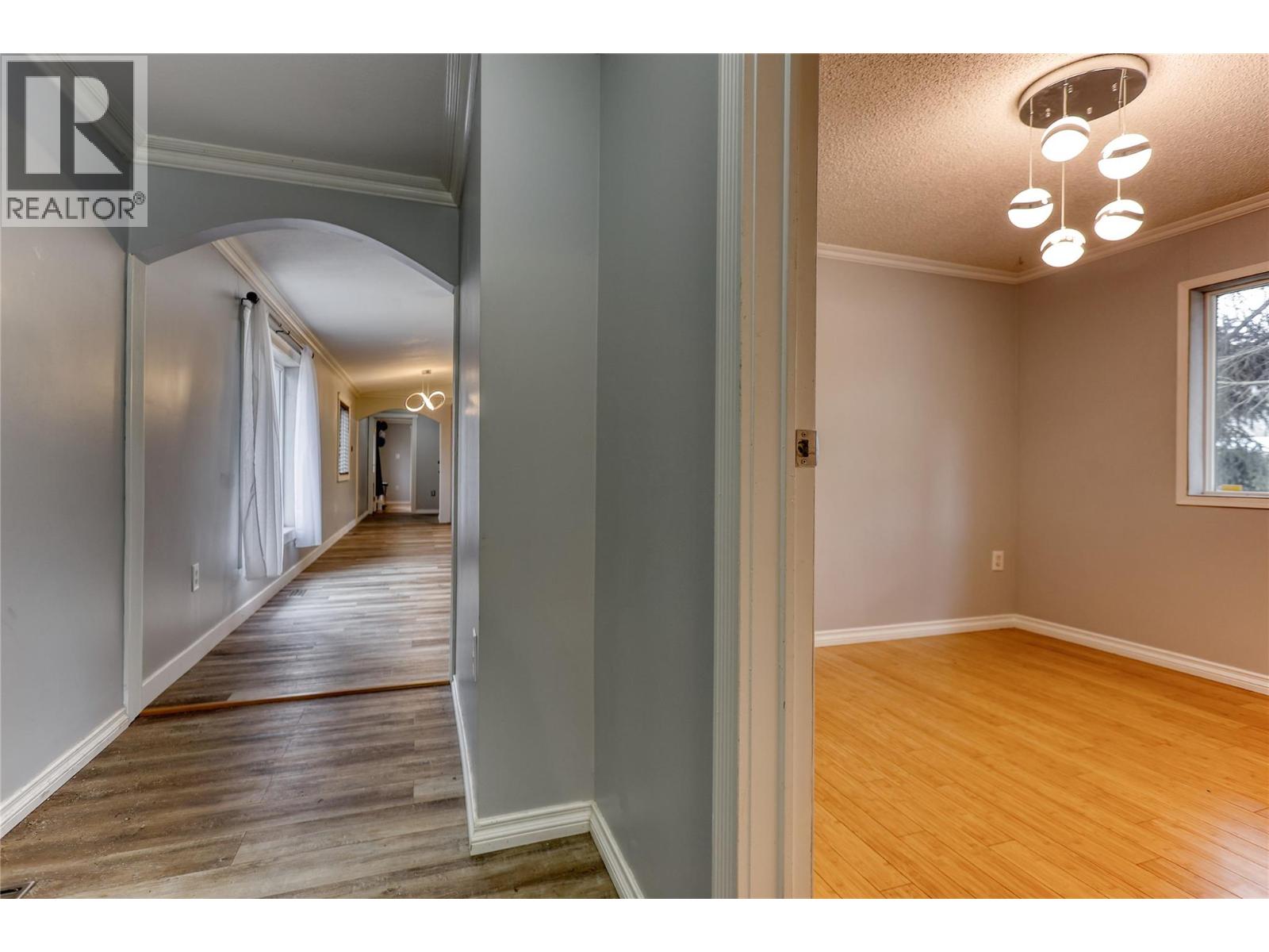 6450 7th Street, Grand Forks