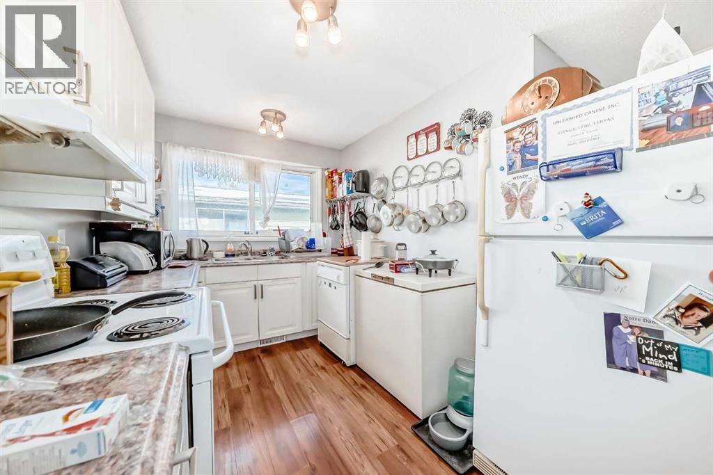 3717 50 Avenue, Innisfail