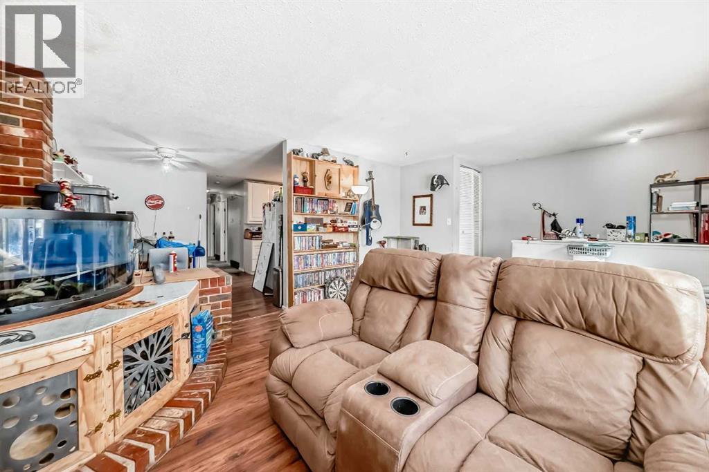 3717 50 Avenue, Innisfail